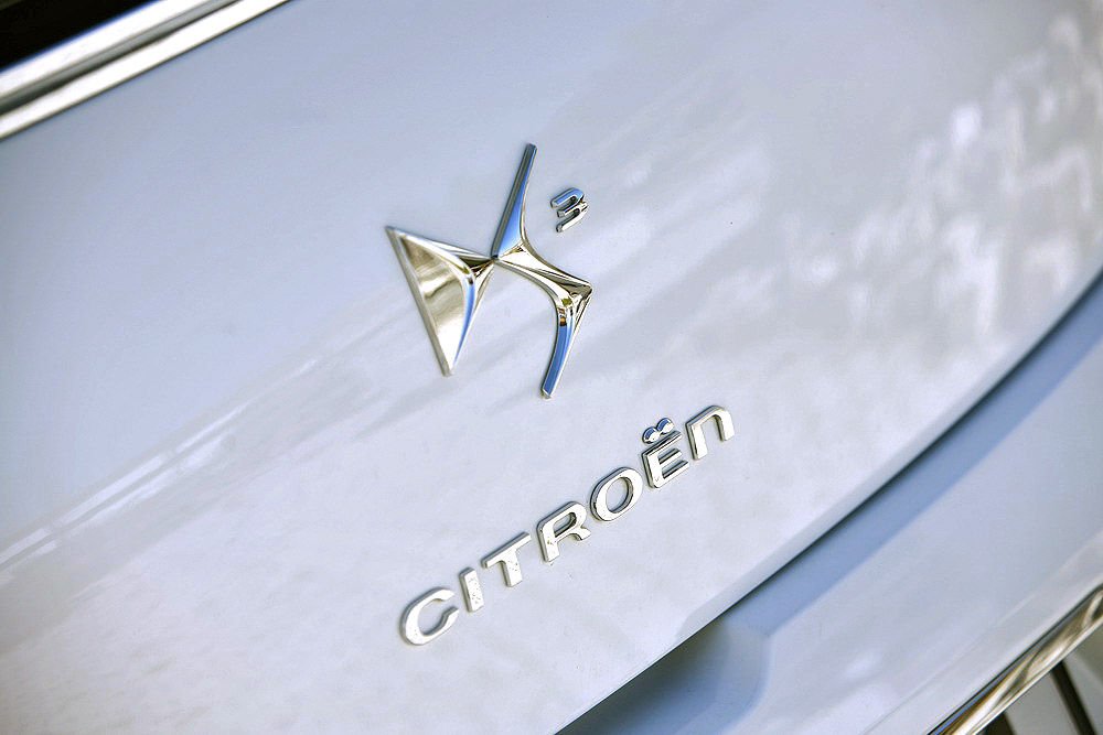 A DS a prémiummárkákkal versengő Citroënek jelzése