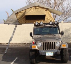 Félsz az állatoktól? Sátorozz a tetőn