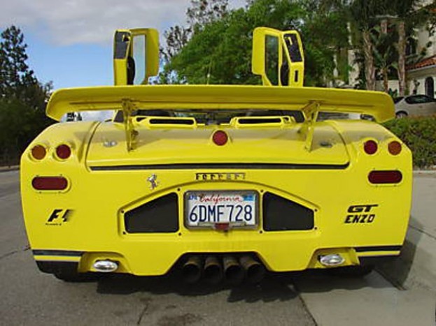 A legrondább autóreplikák 12