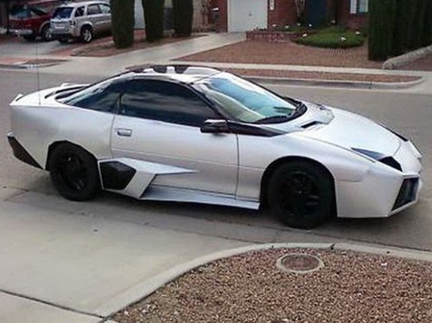 A legrondább autóreplikák 10