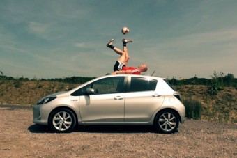 Foci trükkök egy Yarissal