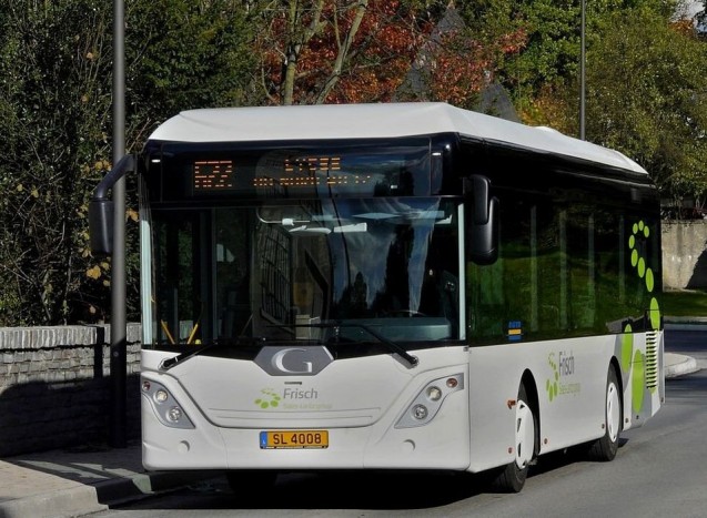 Utánfutós autóbuszokkal debütálnak 1