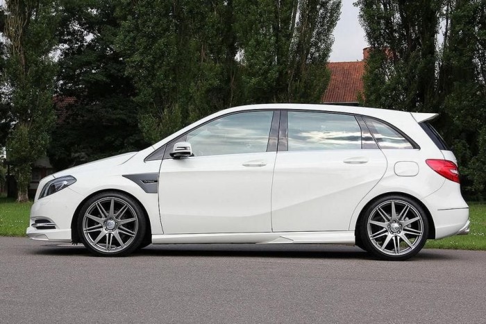 Műtőasztalon a kecskeméti Mercedes 6