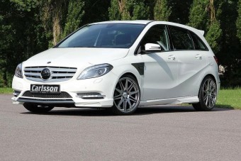 Műtőasztalon a kecskeméti Mercedes