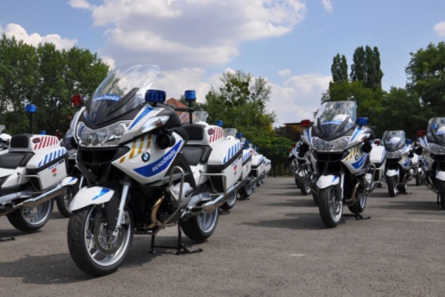 Új BMW-ket kapott a rendőrség