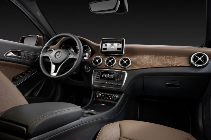 Itt a Mercedes kompakt szabadidőjárműve 6