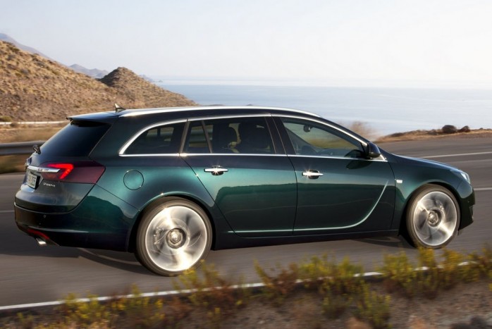 3,7 litert fogyaszt az új Insignia! 4