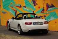 MX-5: Pusztulj, ésszerű gondolat! 68