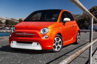 Széteshetnek az elektromos Fiat 500-asok