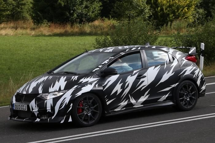 Kémfotón a Honda Civic Type R 6