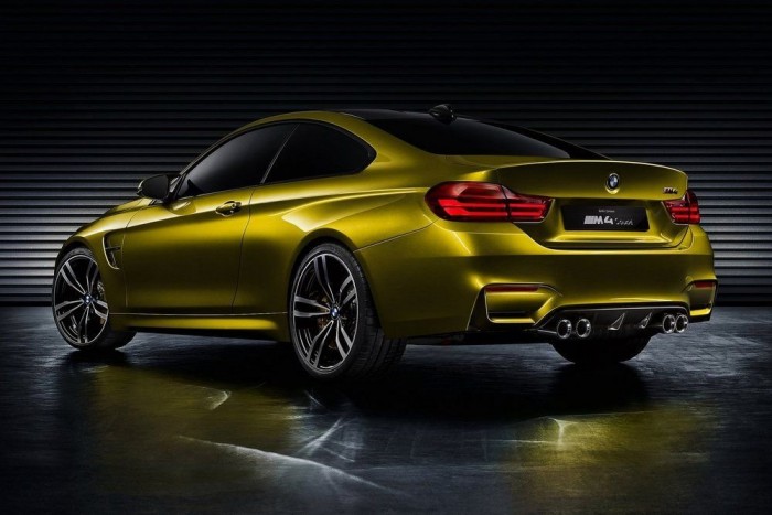 Brutálisan néz ki a BMW M4 7