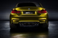 Brutálisan néz ki a BMW M4 24