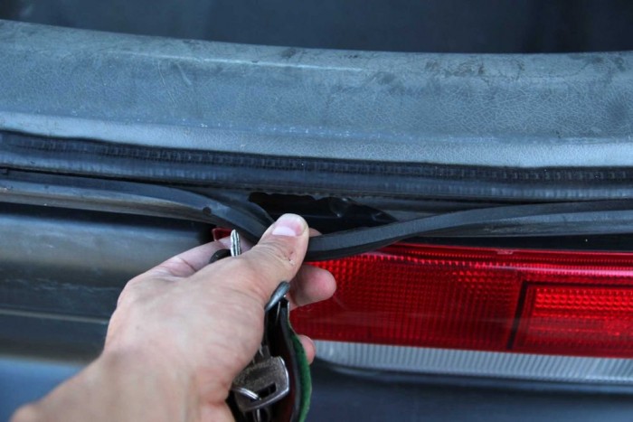 Kivétel nélkül az összes gumitömítés megadta magát