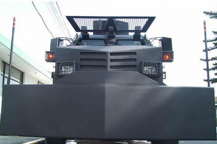 Az agresszív tüntetők legjobb ellenszere 6 | Vezess Az agresszív tüntetők legjobb ellenszere 6