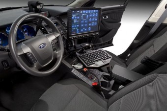 Gyerekpornót nézett a szolgálatos rendőr