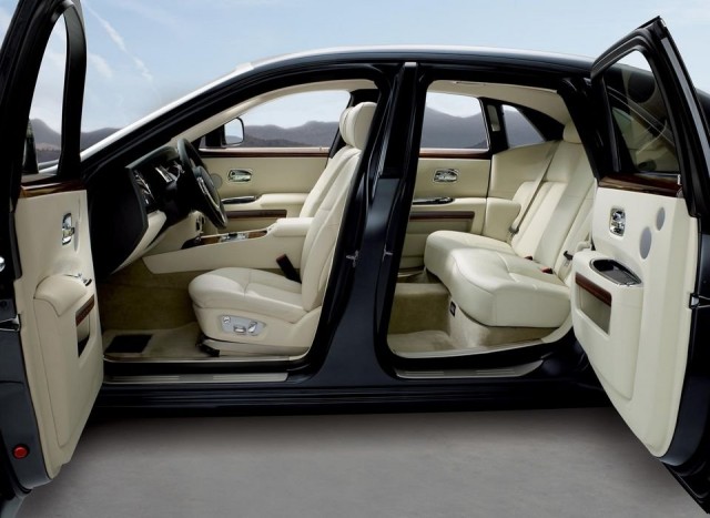 10 dolog, amit tudnod kell a Rolls-Royce Ghostról 11