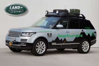 Dízel hibrid a Land Rovertől