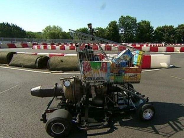 Bevásárlókocsi, ami 112-vel száguld 4