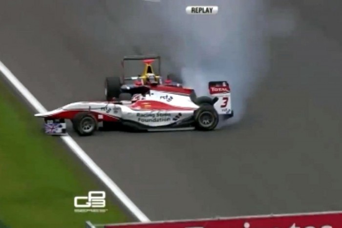 Durva baleset: sebváltóval együtt szakadt le a kerék