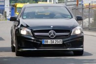 Extrém sportkompakttal készül a Mercedes 2