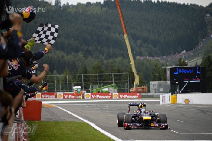 F1: Vettel fölénye ijesztő 2 F1: Vettel fölénye ijesztő 2