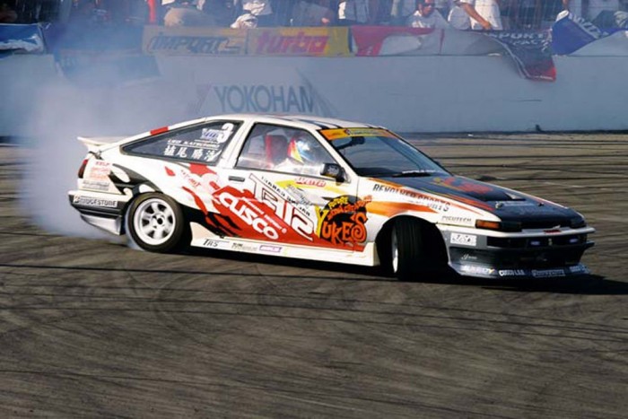 Törnek a kerekek, mint a ropi 5