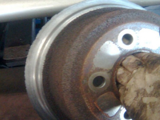 Észbontó fékek, egyenesen a diliházból 12 | Vezess Észbontó fékek, egyenesen a diliházból 12