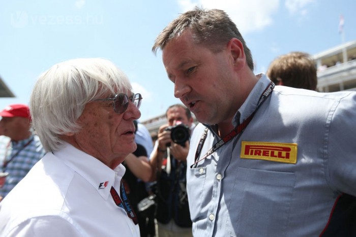 F1: Gumiügy – ki lesz az erősebb kutya? 7 F1: Gumiügy – ki lesz az erősebb kutya? 7