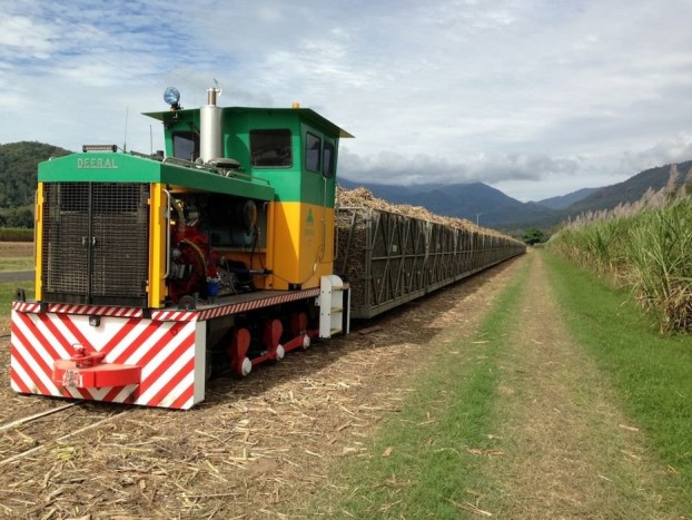 A kismozdonyban Scania-motor duruzsol
