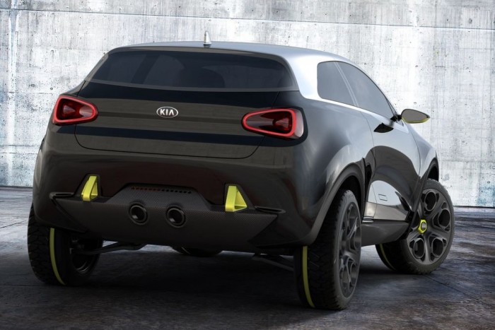 Dögös terepkupéval csábít a Kia 7