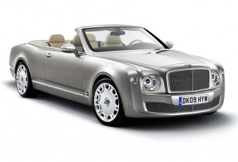 Mégsem készít óriáskabriót a Bentley