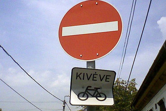 Kioktatják a mazsola bicikliseket