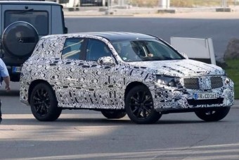 Készül a Mercedes új generációs szabadidőjárműve