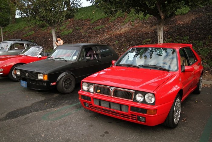 A csoffadt Golf is elfér a tömegben