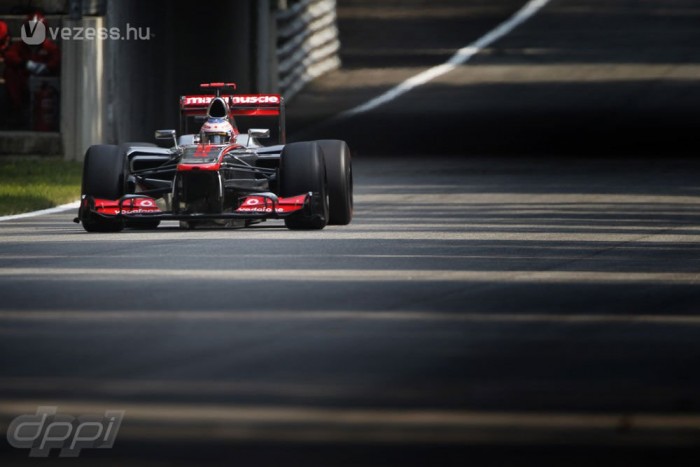 F1: Monzában ünnepelne Button