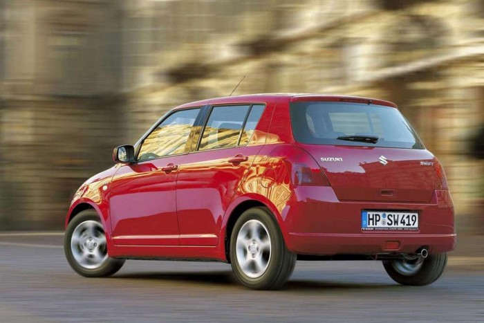 Itthon gyártott autókat csempésztek Irakba