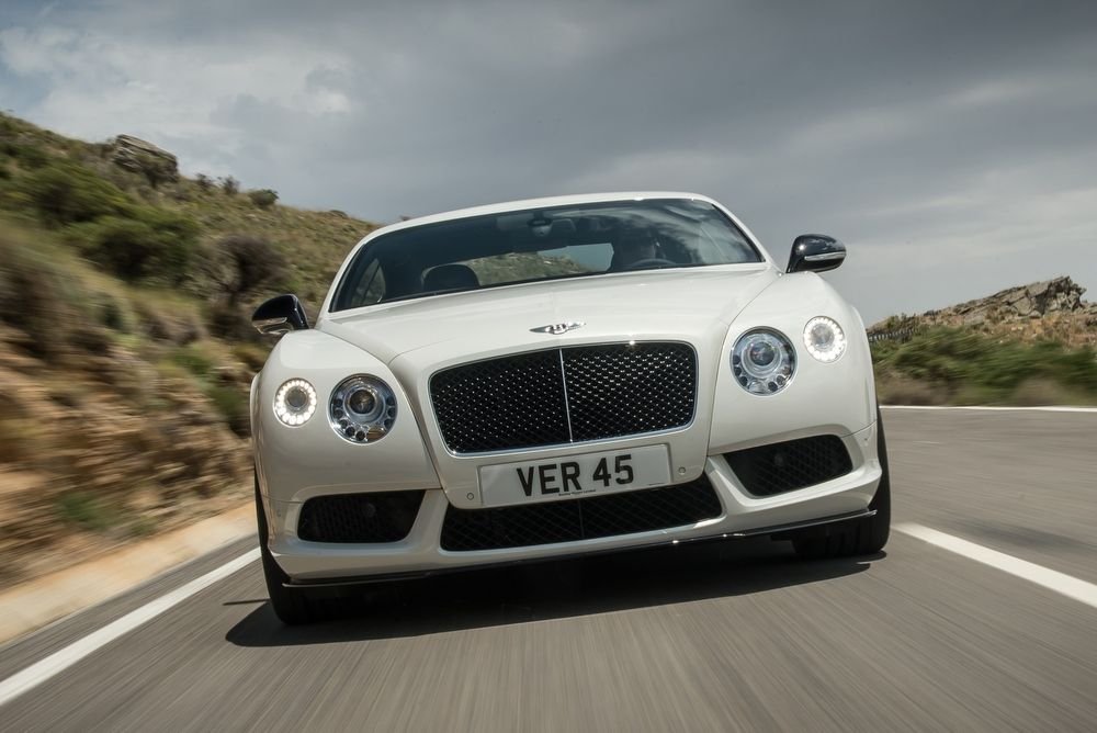 Még sportosabb a Bentley Continental 11