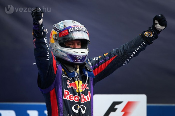 F1: Vettel csak játszik a riválisokkal? 2 F1: Vettel csak játszik a riválisokkal? 2