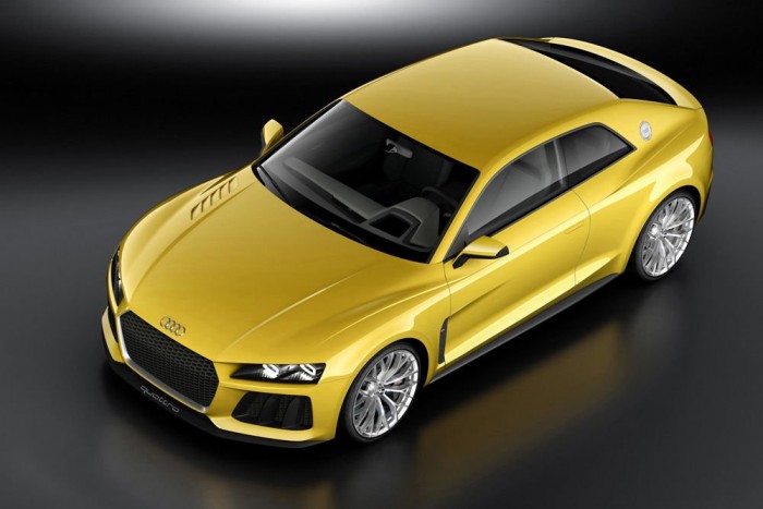 700 lóerős a Sport quattro Concept. Nem kockáztatták meg, hogy ne szóljon elég nagyot