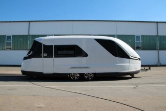 Okostelefonnal működik a jövő lakókocsija