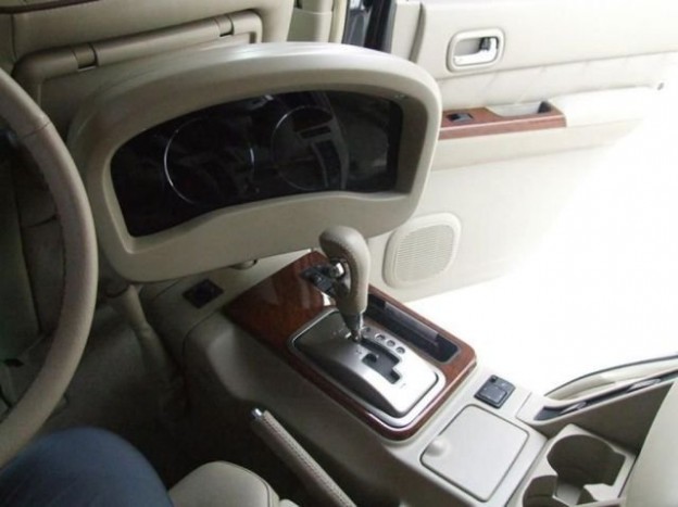 Mikor a sofőrnek hátra kell beszállni 10 | Vezess Mikor a sofőrnek hátra kell beszállni 10