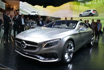 Tanulmányként jön a Mercedes luxuskupéja