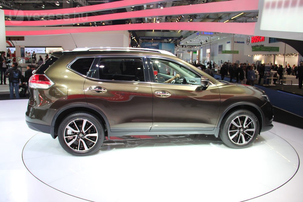 Kockából tojás: új Nissan X-Trail 24