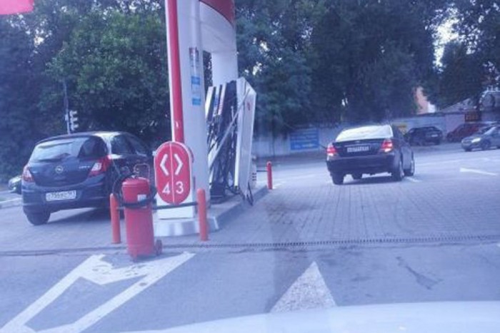 Jött, tankolt, rombolt és továbbment 5