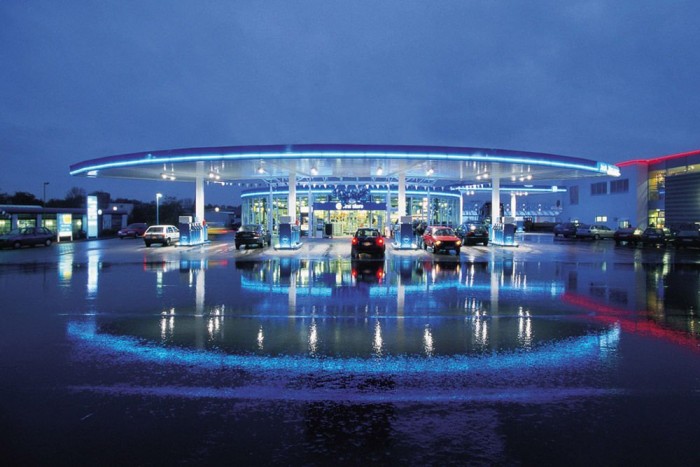 Nem trükközhetnek az árral a benzinkutak