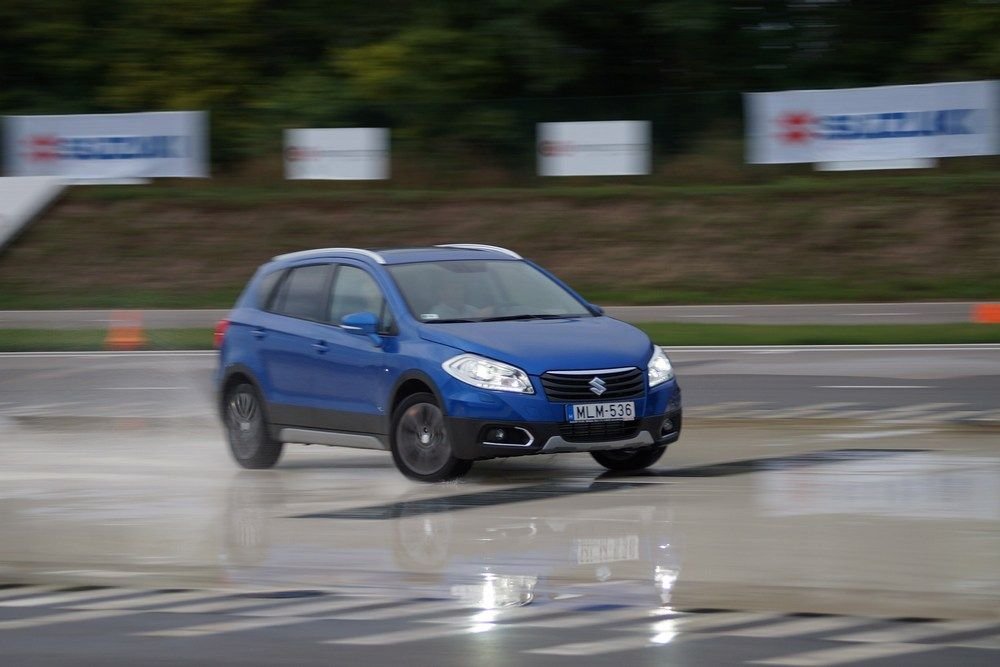 1,6 literes benzines vagy dízel - pillanatnyilag ebből áll a motorválaszték