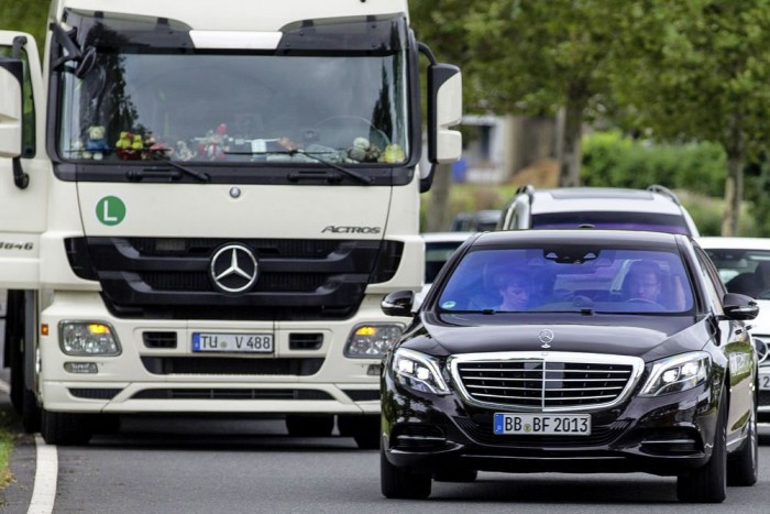 Robotautóval az automobil bölcsőjéhez 7 | Vezess Robotautóval az automobil bölcsőjéhez 7