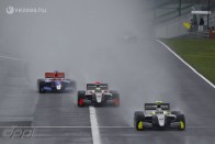 McLaren- és Sauber-pilóta a dobogón a Hungaroringen 43