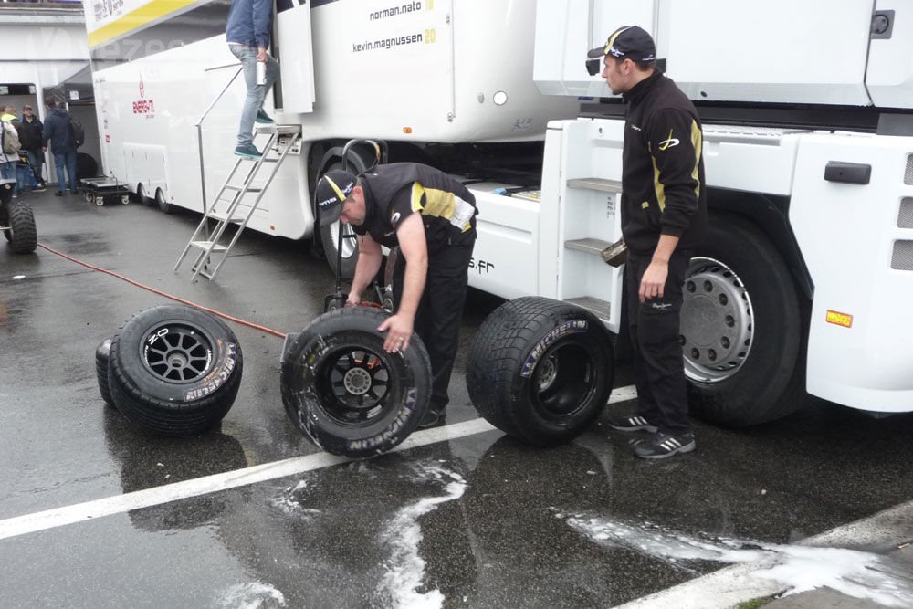 McLaren- és Sauber-pilóta a dobogón a Hungaroringen 22