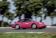 Pályán a Rubystone Red Porsche 911 (964) RS. Nem gondoltam, hogy szerelembe esek, de megtörtént!